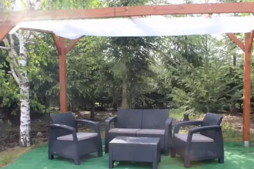 fabrication toile coulissante pour pergola