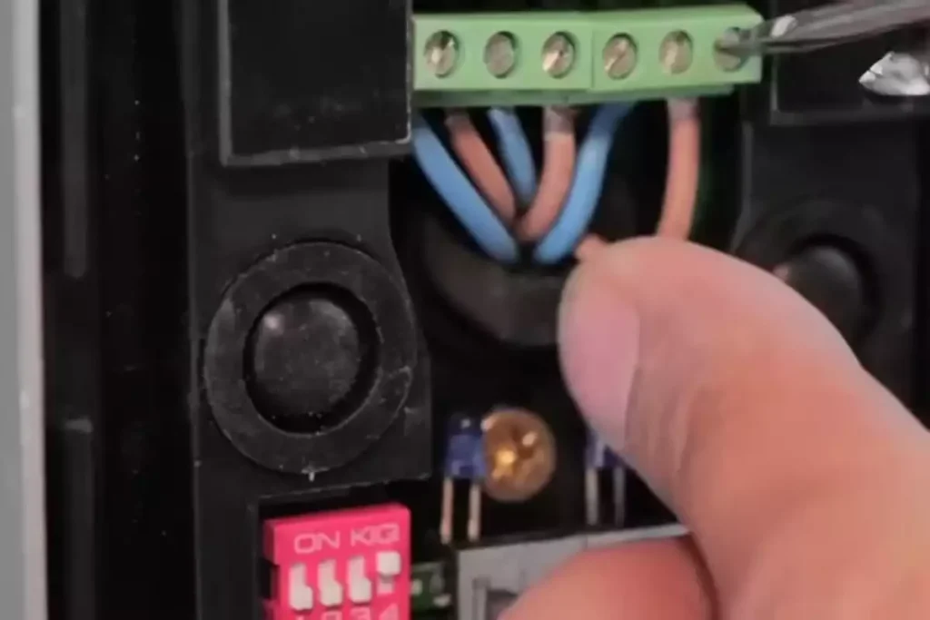 interphone qui sonne pendant la nuit