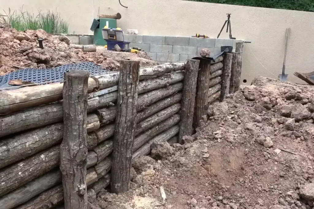 comment faire un mur de soutènement en bois