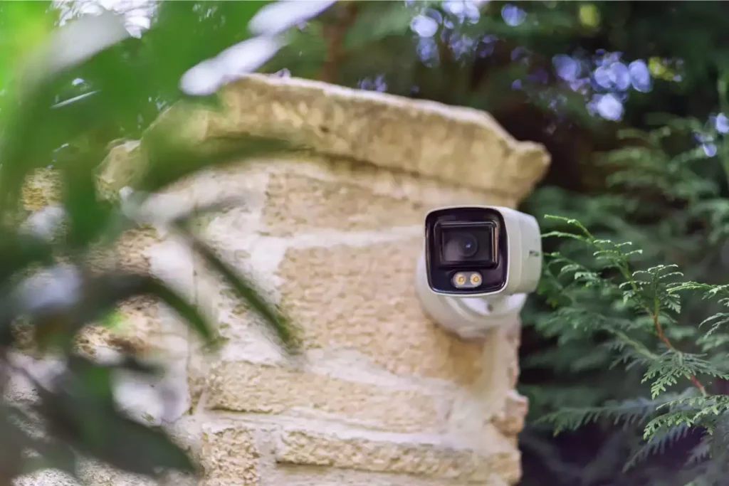 comment poser une caméra wifi de surveillance extérieur
